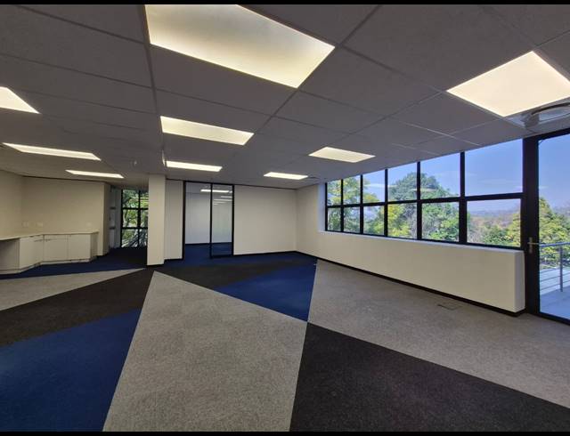 181M² OFFICE TO LET IN MELROSE ESTATE